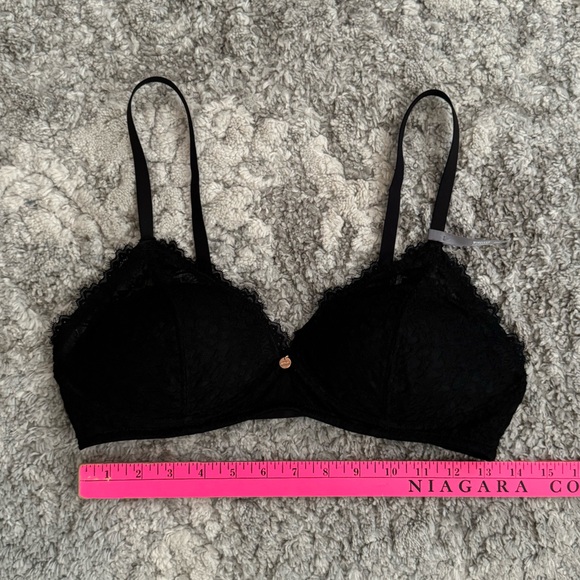 aerie 36C Lace Wireless Bra - Picture 3 of 9
